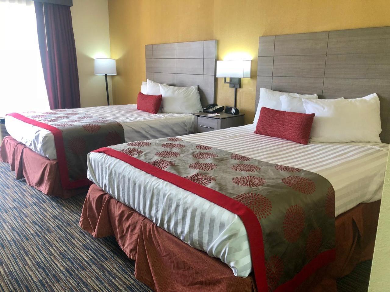 Ramada By Wyndham Lebanon Hotel Eksteriør billede